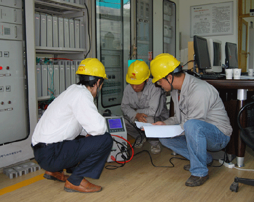 高壓開(kāi)關(guān)動(dòng)特性測(cè)試儀通常具有以下功能